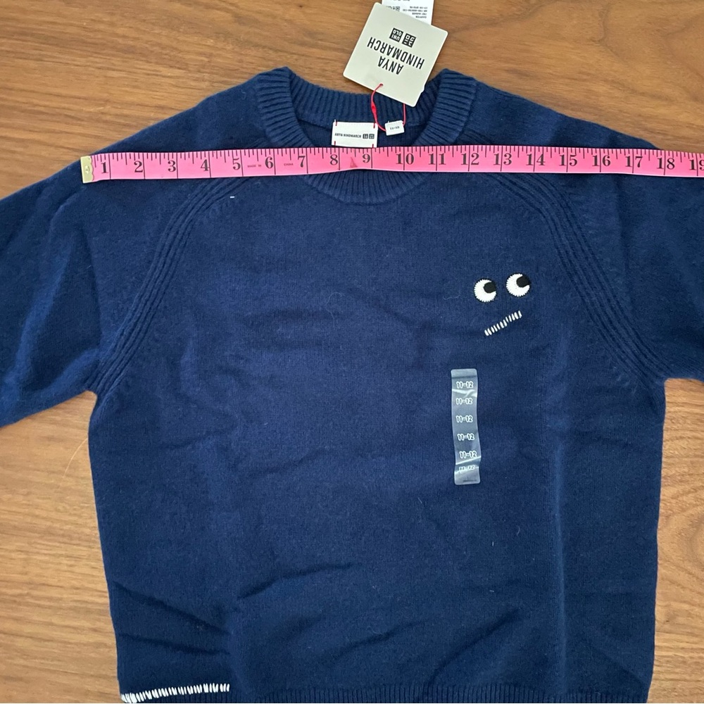 🧿 NWT Anya Hindmarch x Uniqlo Blue Premium Lambswool Crewneck Sweater (11-12) - Picture 5 of 9
